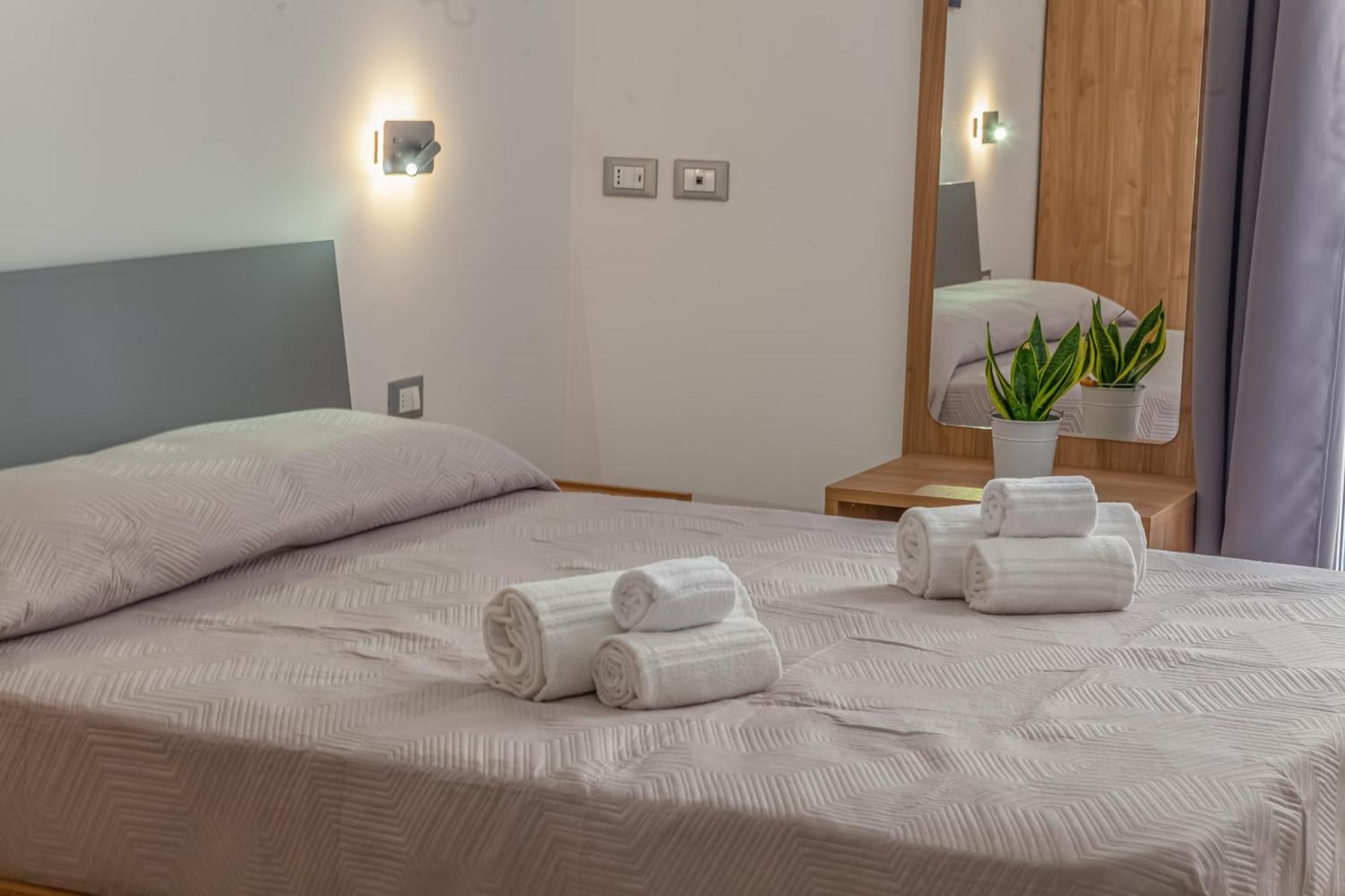 Isgro Rooms Marsala Luaran gambar